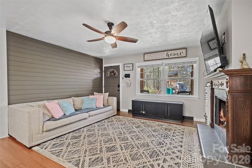 294 Timberlane Dr, Etowah, NC, 28729-9795 | Card Image