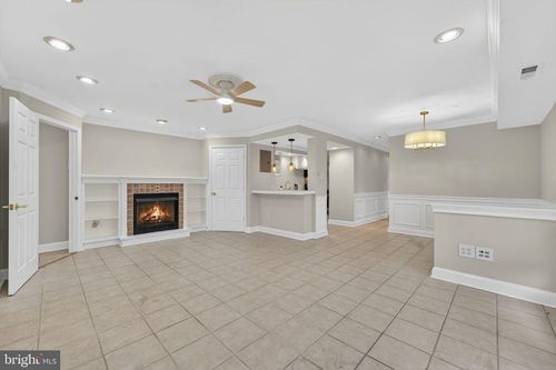 apt-44-12707 Gordon Blvd, WOODBRIDGE, VA, 22192-2645 | Card Image