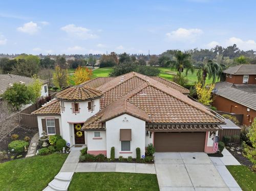 9215 Pinehurst Dr, Roseville, CA, 95747-6330 | Card Image