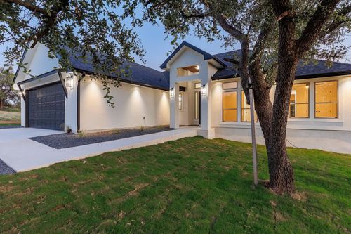 137 W Granitecastle Dr, Granite Shoals, TX, 78654-1946 | Card Image