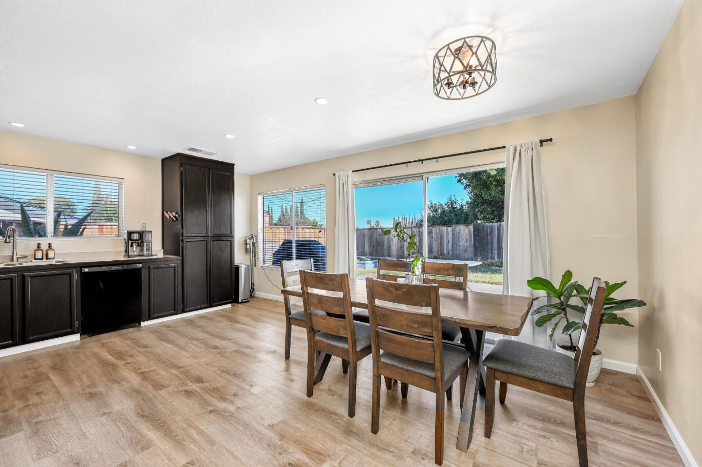 Residential in Antioch 4