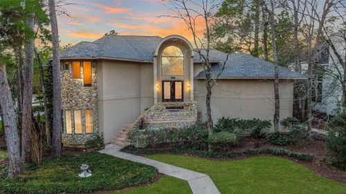 3 Hillside View Pl, The Woodlands, TX, 77381-6316 | Card Image