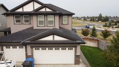 799 Silkstone Close W, Home with 4 bedrooms, 3 bathrooms and 4 parking in Lethbridge AB | Image 1