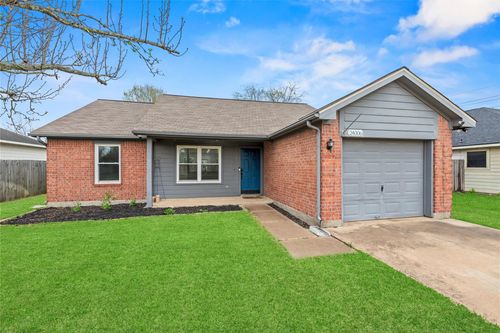 24006 Lazy Kay Ln, Hockley, TX, 77447-7860 | Card Image