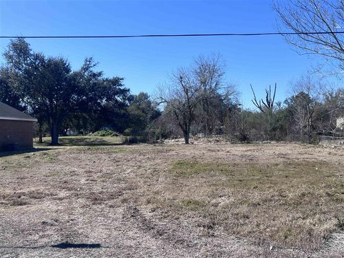 6006 Nobie Ln, Lake Charles, LA, 70605-7148 | Card Image