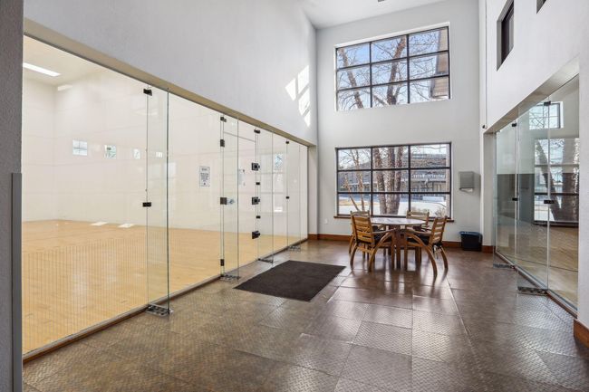 APT-1210 - 13560 Technology Dr, Condo with 2 bedrooms, 2 bathrooms and null parking in Eden Prairie MN | Image 25