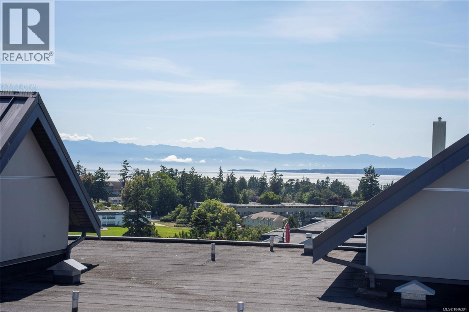 Residential in Esquimalt 5