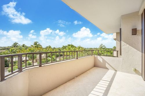 439-151 Crandon Blvd, Key Biscayne, FL, 33149-1573 | Card Image
