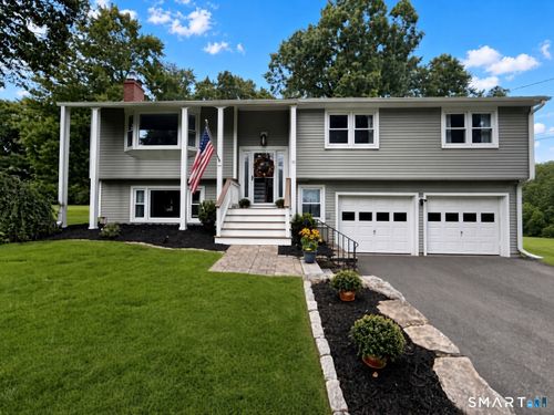 95 Shipman Dr, Glastonbury, CT, 06033-4136 | Card Image