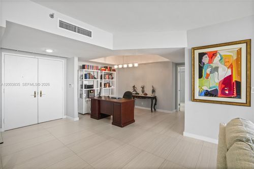 1603-20281 E Country Club Dr, Aventura, FL, 33180-3030 | Card Image