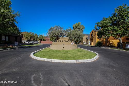 38-1262 E Weimer Ci Circle E, Tucson, AZ, 85719 | Card Image