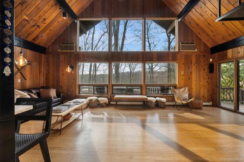 36 Kirk Lake Dr, Mahopac, NY, 10541-3019 | Card Image