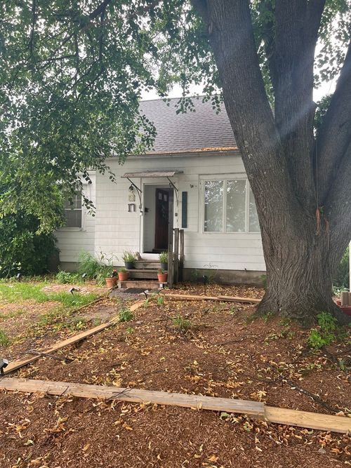 17-19 Barrett St, Northampton, MA, 01060 | Card Image