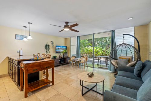 137-2495 S Kihei Rd, Kihei, HI, 96753-8625 | Card Image
