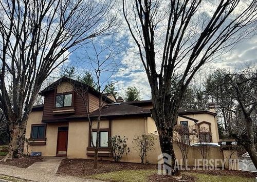 401 Sayre Dr, Princeton, NJ, 08540-5853 | Card Image