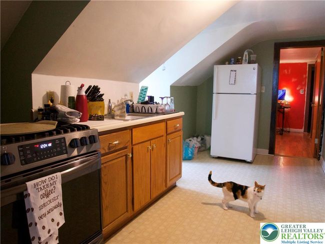 86 Garibaldi Ave, Home with 13 bedrooms, 9 bathrooms and null parking in Roseto PA | Image 19