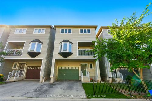 48-5090 Fairview St, Burlington, ON, L7L7H5 | Card Image