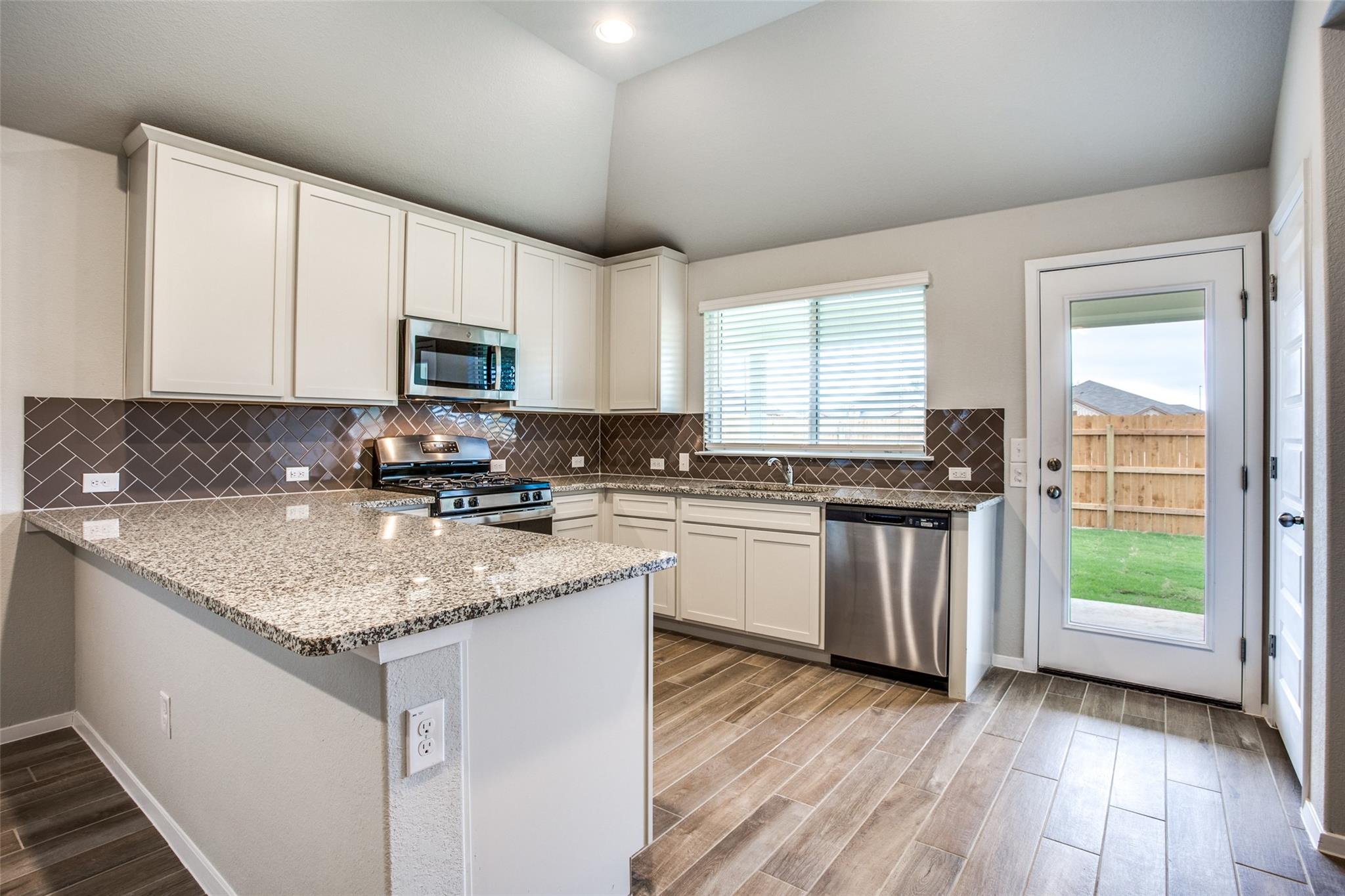 Residential Lease in Bastrop 3