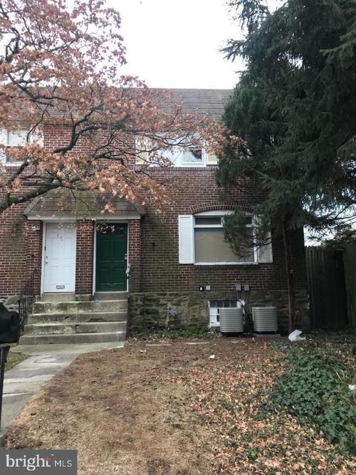 2-302 E Essex Ave, LANSDOWNE, PA, 19050-1706 | Card Image