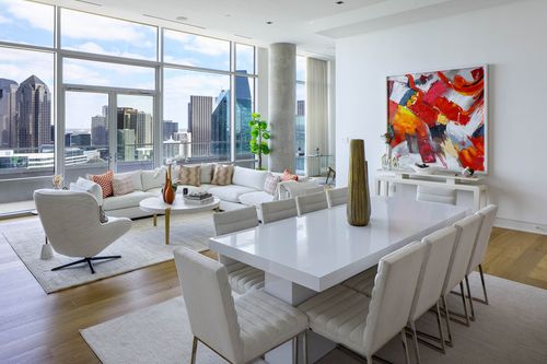 apt-3203-2430 Victory Park Ln, Dallas, TX, 75219-7612 | Card Image