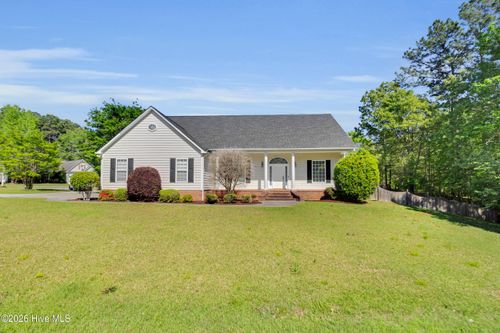 359 Farina Dr, Havelock, NC, 28532-9392 | Card Image