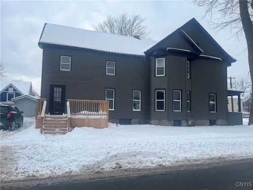 206 Arlington St, Watertown, NY, 13601-3449 | Card Image