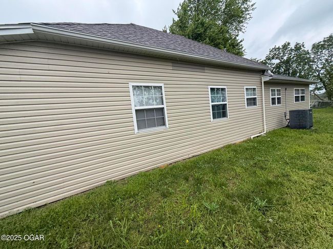 304 Market, House other with 2 bedrooms, 1 bathrooms and null parking in Wentworth MO | Image 4