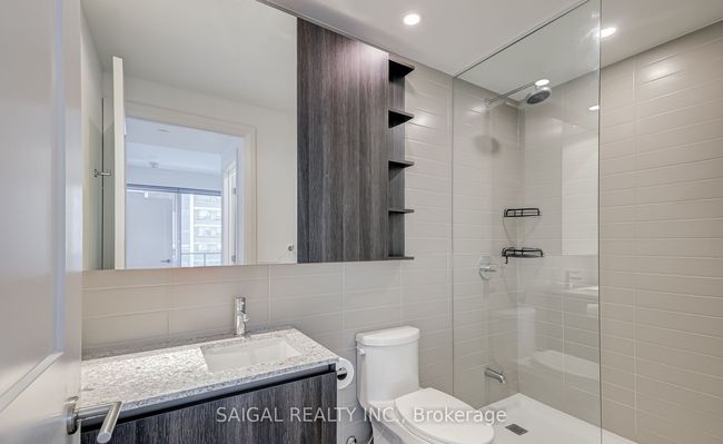 601 - 21 Park St E, Condo with 2 bedrooms, 2 bathrooms and 1 parking in Mississauga ON | Image 13