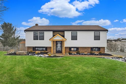 86 Washington Ave, Hickory, PA, 15340-1130 | Card Image