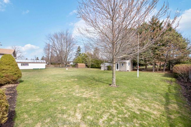 15 Eureka St, House other with 3 bedrooms, 2 bathrooms and 3 parking in Forest ON | Image 34