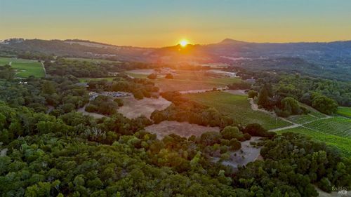 6555 Enterprise Road, Glen Ellen, CA, 95442 | Card Image