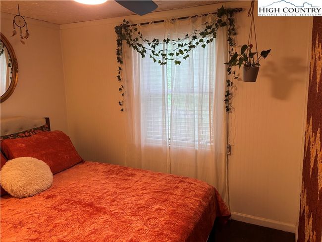 295 Jakes Mountain Rd, House other with 3 bedrooms, 2 bathrooms and null parking in Deep Gap NC | Image 46