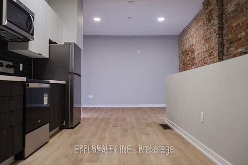 216-140 Simcoe St, Peterborough, ON, K9H0K5 | Card Image