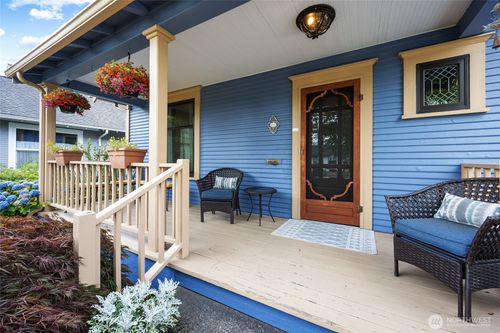 211 N Oak St, Centralia, WA, 98531-4335 | Card Image