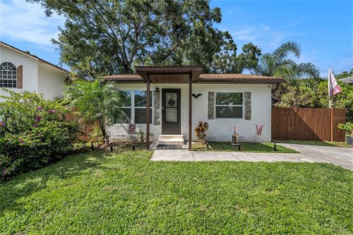 915 Wisconsin Ave, Palm Harbor, FL, 34683-4252 | Card Image