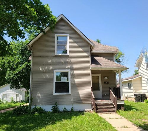852 8th St, Beloit, WI, 53511-5224 | Card Image