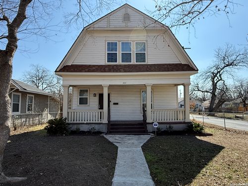 302 Topeka, San Antonio, TX, 78210 | Card Image