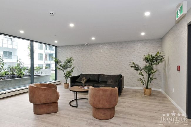 View of lobby | Image 26