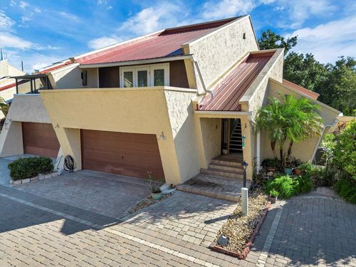 21 Casarena Ct, WINTER HAVEN, FL, 33881-3820 | Card Image