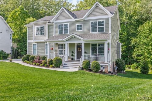7935 Patriots Landing Pl, Quinton, VA, 23141-1646 | Card Image