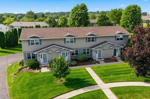 c-913 N Clover Ln, Cottage Grove, WI, 53527-9454 | Card Image