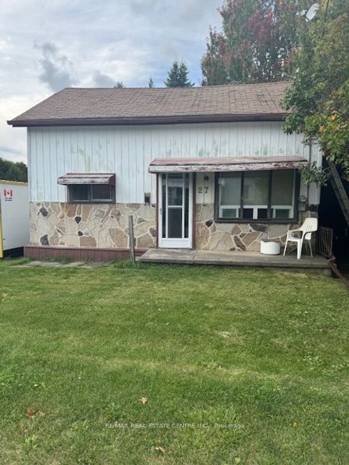 27 Scene St, Acton, ON, L7J1A1 | Card Image