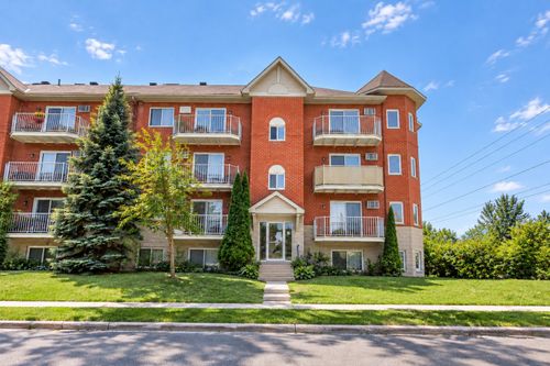 101-4840 Rue Harry-Worth, Montréal, QC, H9H4Y5 | Card Image