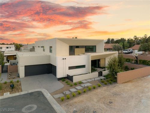 7385 Heron Canyon Ct, Las Vegas, NV, 89117-3155 | Card Image