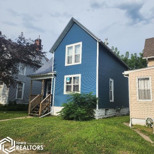 504 N 1st St, Marshalltown, IA, 50158-5812 | Card Image