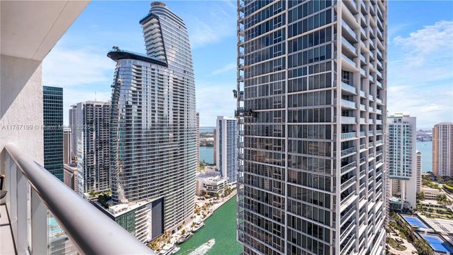 APT-3911 - 485 Brickell Ave, Condo with 1 bedrooms, 1 bathrooms and null parking in Miami FL | Image 18