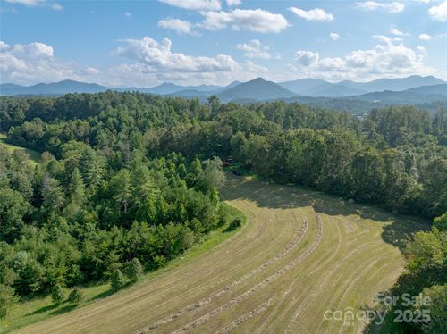 99999 Bob Wright Hill Rd, Leicester, NC, 28748 | Card Image