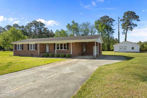 420 Aberdeen Dr, Washington, NC, 27889-9166 | Card Image