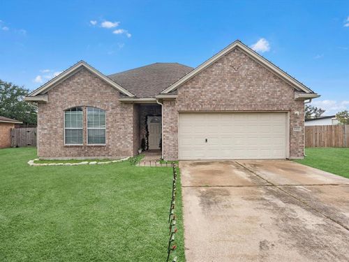 1202 Travis Street, La Porte, TX, 77571 | Card Image