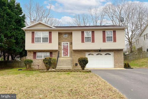 221 Pawnee Ln, LUSBY, MD, 20657-2549 | Card Image